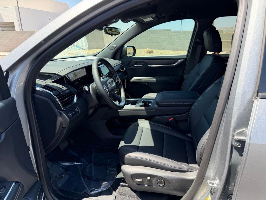 2026 GMC Acadia Elevation - Photo 10