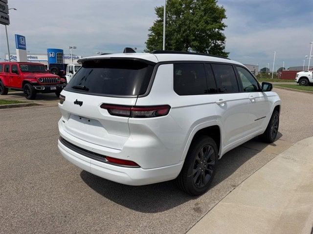 2026 Jeep Grand Cherokee Limited Reserve
