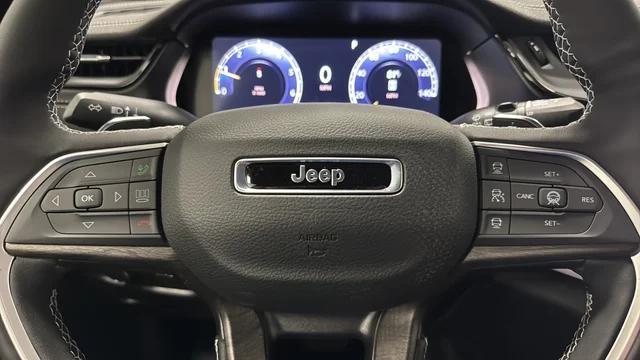 2026 Jeep Grand Cherokee Altitude 4x4