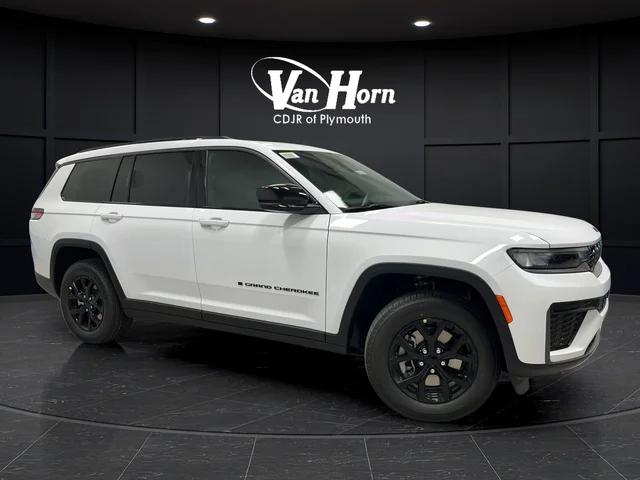 2026 Jeep Grand Cherokee L Altitude 4x4 for sale in Plymouth, WI