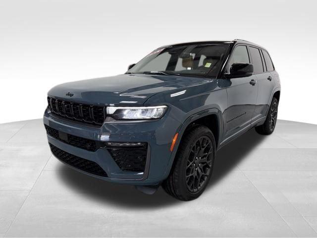2026 Jeep Grand Cherokee GRAND CHEROKEE SUMMIT 4X4