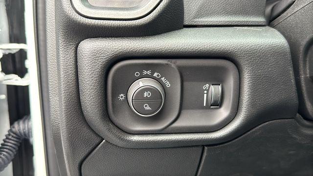 2026 Ram 2500 Tradesman Crew Cab 4x4 64 Box