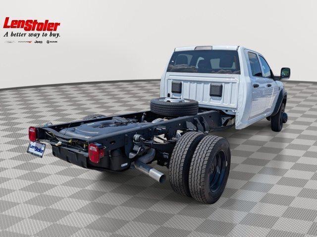 2026 RAM 5500 Chassis RAM 5500 TRADESMAN CHASSIS CREW CAB 4X4 60 CA