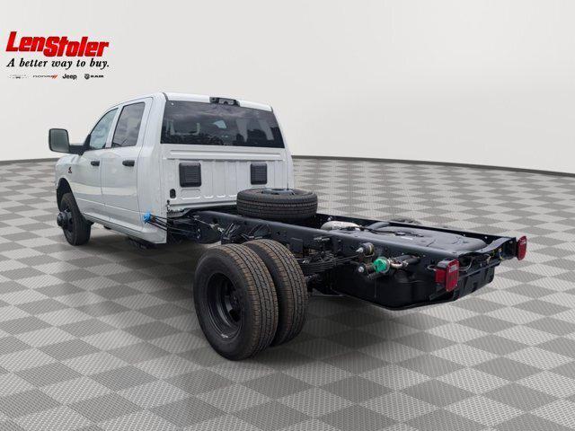 2026 RAM 3500 Chassis RAM 3500 TRADESMAN CREW CAB CHASSIS 4X4 60 CA 2026 RAM 3500 Chassis RAM 3500 TRADESMAN CREW CAB CHASSIS 4X4 60 CA