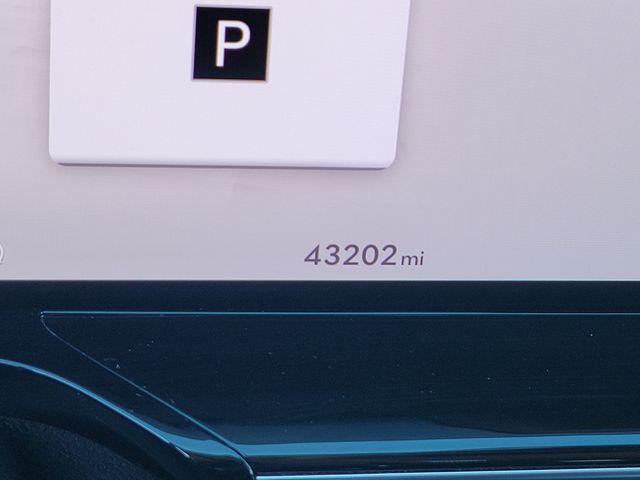2025 Genesis GV80 2.5T Standard AWD