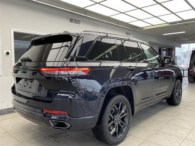 2024 Jeep Grand Cherokee Anniversary Edition