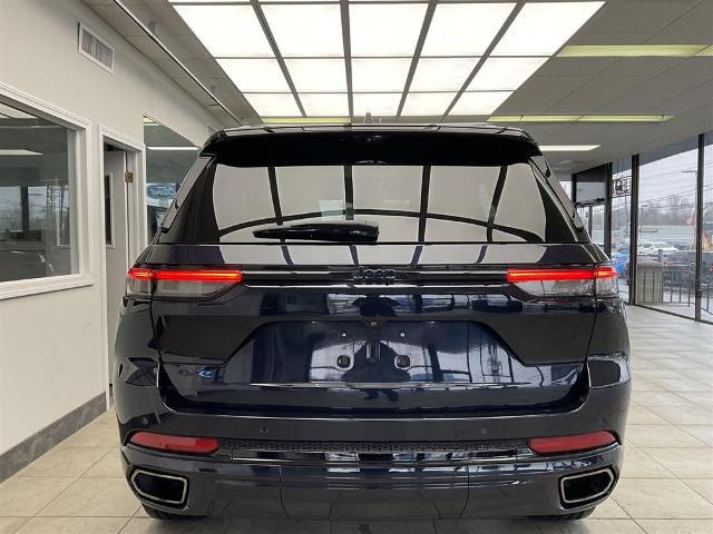 2024 Jeep Grand Cherokee Anniversary Edition