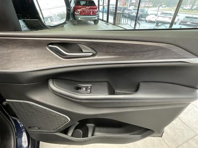 2024 Jeep Grand Cherokee Anniversary Edition