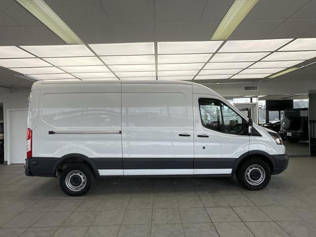 2018 Ford Transit 148 WB Medium Roof Cargo