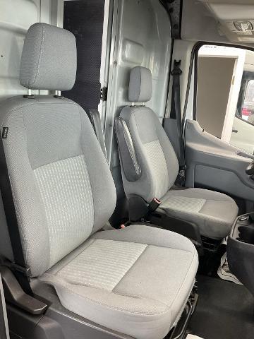 2018 Ford Transit 148 WB Medium Roof Cargo