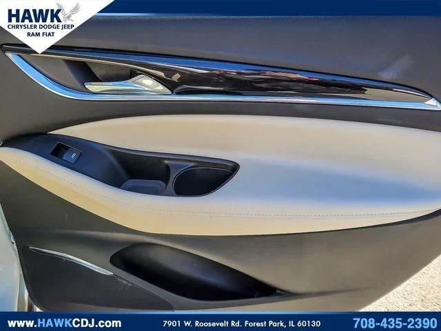 2023 Buick Enclave Essence FWD