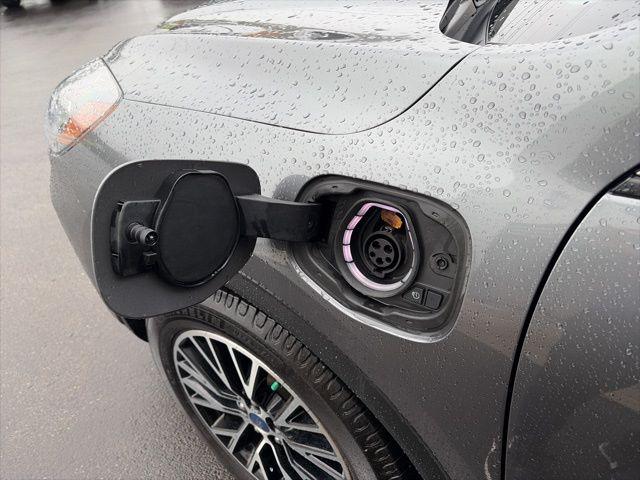 2022 Ford Escape SE Plug-In Hybrid