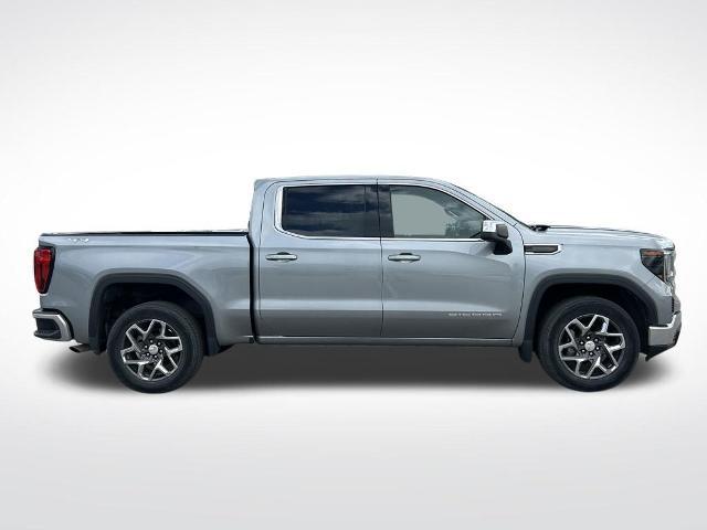 2023 GMC Sierra 1500 4WD Crew Cab Short Box SLE