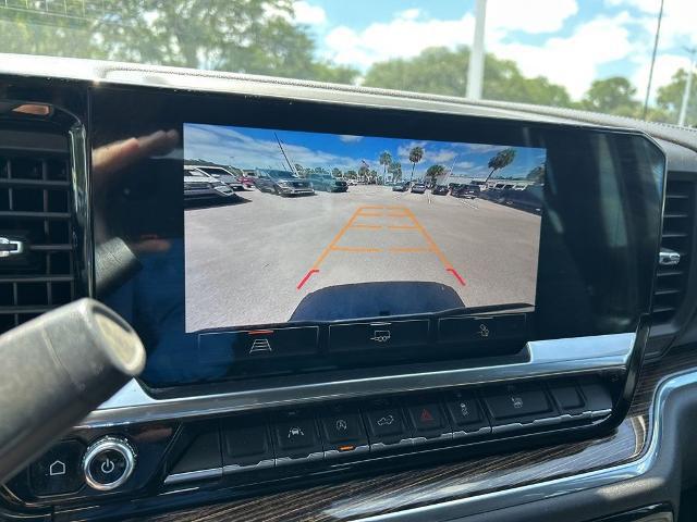 2023 GMC Sierra 1500 4WD Crew Cab Short Box SLE