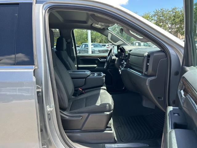 2023 GMC Sierra 1500 4WD Crew Cab Short Box SLE