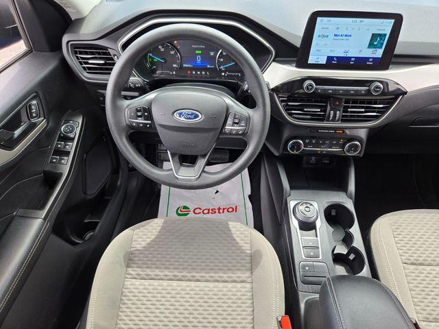 2022 Ford Escape SE Hybrid