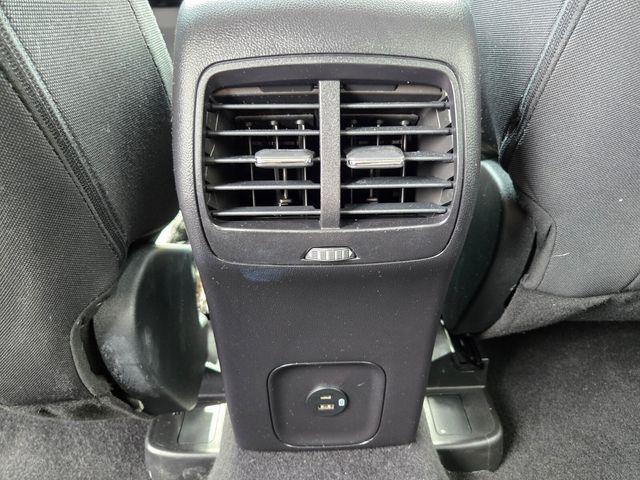 2022 Ford Escape SE Hybrid