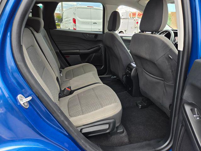 2022 Ford Escape SE Hybrid