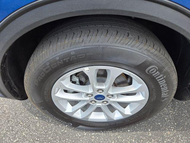 2022 Ford Escape SE Hybrid