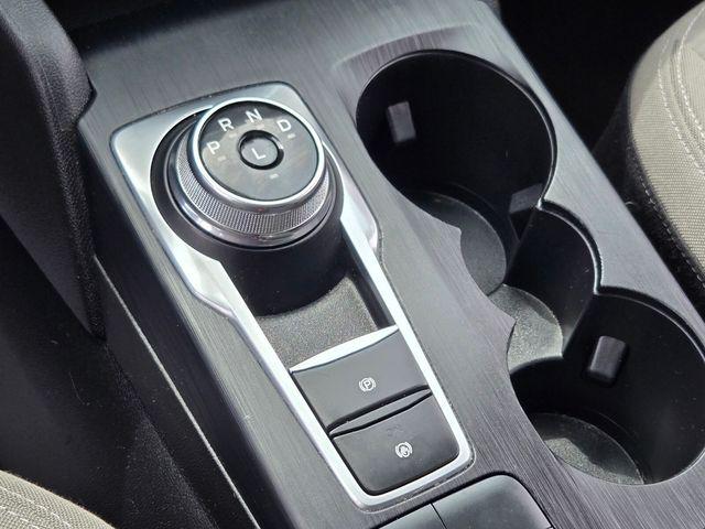 2022 Ford Escape SE Hybrid