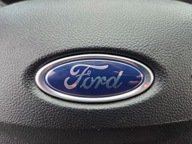 2022 Ford Escape SE Hybrid