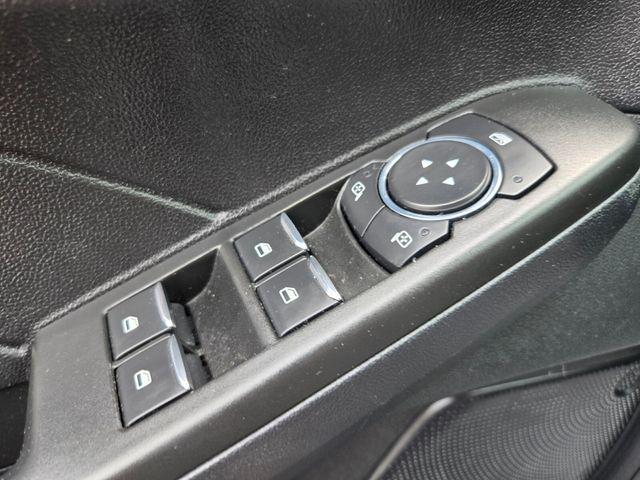 2022 Ford Escape SE Hybrid