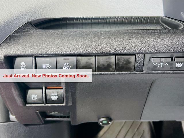 2026 Toyota Sienna XLE 7 Passenger