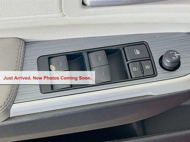 2026 Toyota Sienna XLE 7 Passenger