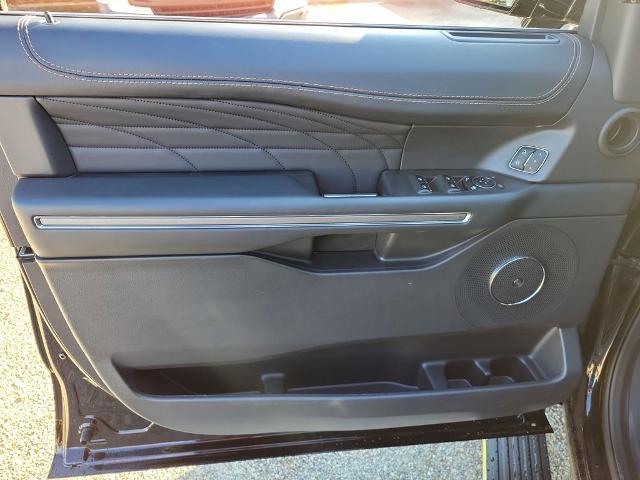 2024 Ford Expedition Platinum MAX