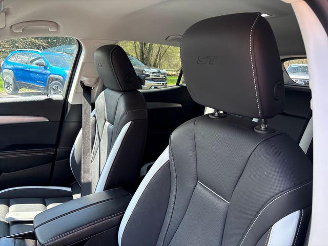 2025 Buick Envision Sport Touring AWD