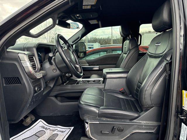 2025 Ford F-350 Platinum