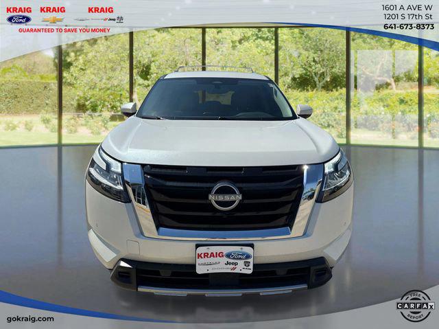 2024 Nissan Pathfinder SL 4WD