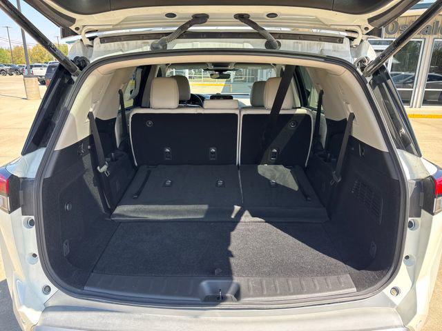 2024 Nissan Pathfinder SL 4WD