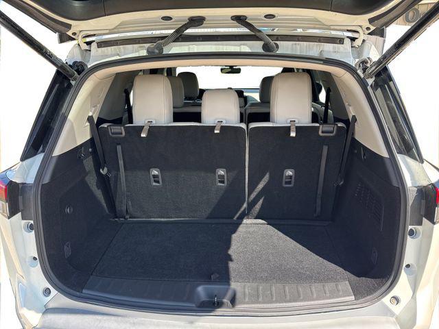 2024 Nissan Pathfinder SL 4WD