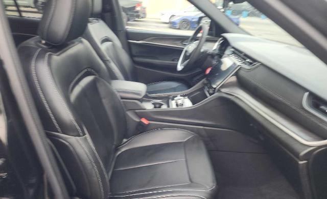 2025 Jeep Grand Cherokee L Limited 4x4