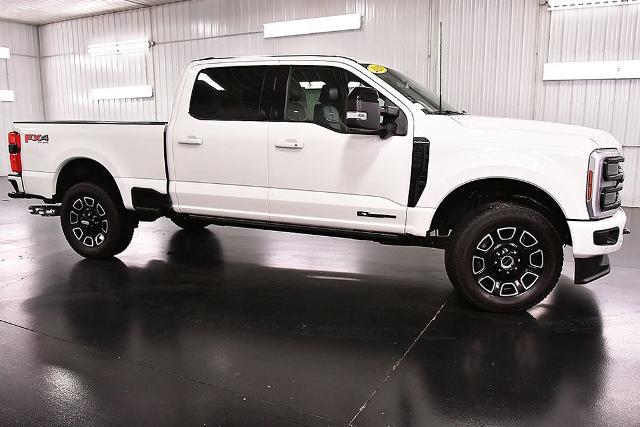 2025 Ford F-250 Platinum