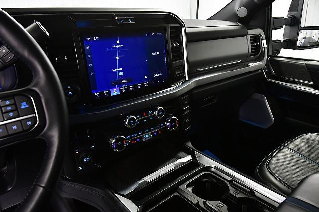2025 Ford F-250 Platinum