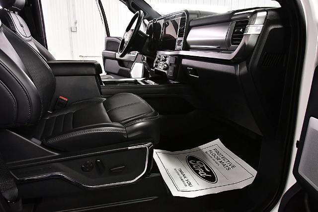 2025 Ford F-250 Platinum