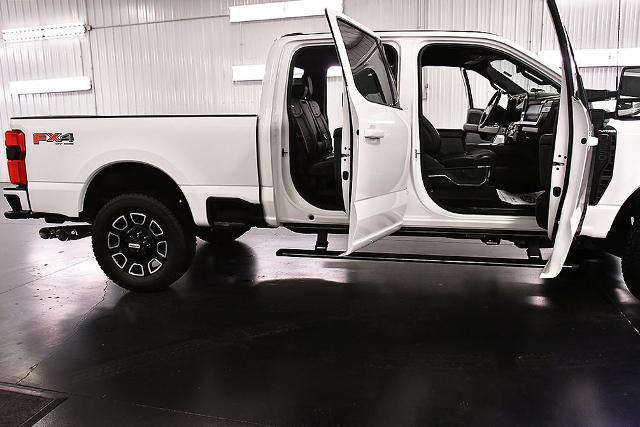 2025 Ford F-250 Platinum