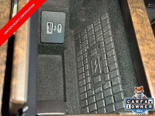 2022 Lincoln Navigator Black Label