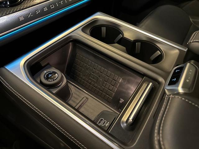 2025 Ford Expedition Platinum MAX