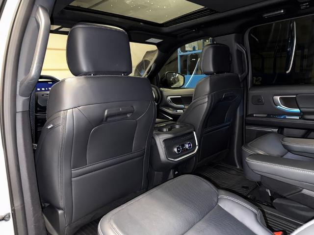 2025 Ford Expedition Platinum MAX