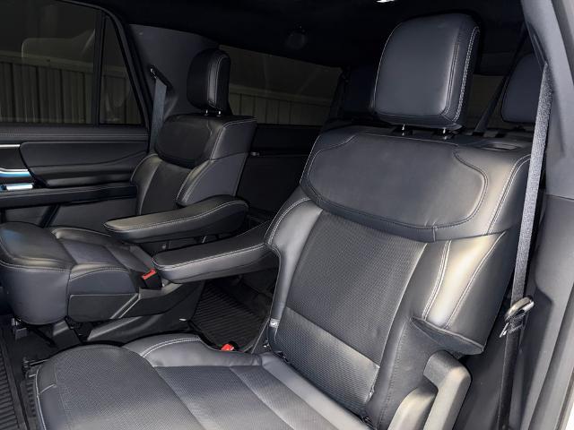 2025 Ford Expedition Platinum MAX