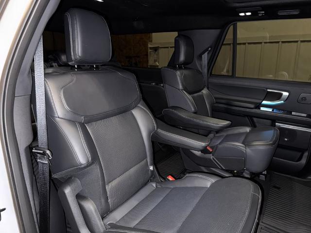 2025 Ford Expedition Platinum MAX