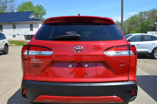 2024 Toyota Corolla Cross LE