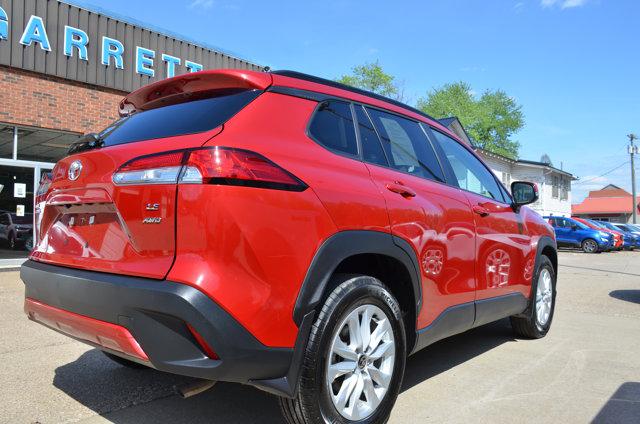 2024 Toyota Corolla Cross LE