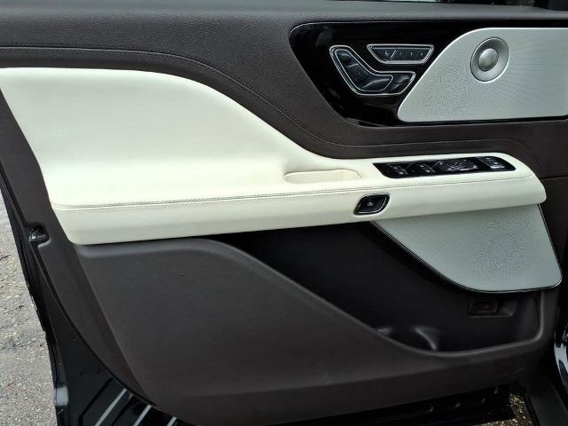 2023 Lincoln Aviator Black Label