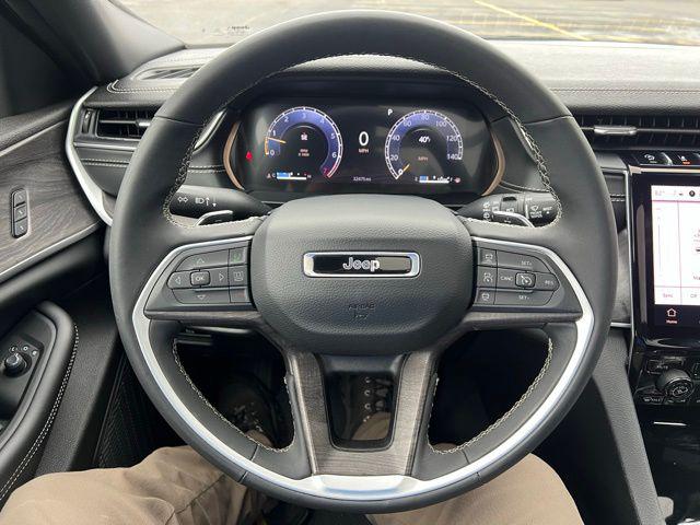 2025 Jeep Grand Cherokee Limited 4x4