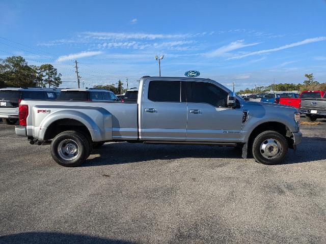 2022 Ford F-350 Platinum