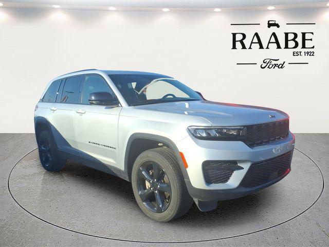 2023 Jeep Grand Cherokee Altitude 4x4